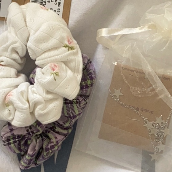 💕✨new brandy✨💕 - Picture 2 of 3